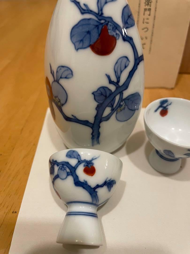 数量限定，豊富な 無形文化財 十二代 酒井田柿右衛門 作